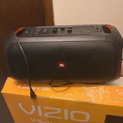 JBL Bluetooth Speaker/ karaoke 
