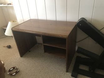 FREE DEsk