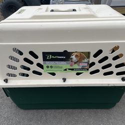Ruffmaxx Pet crate 20-30lbs