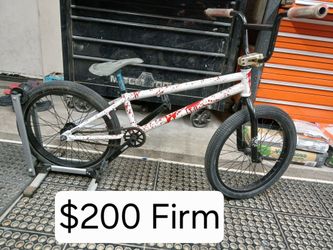 Bloody FIT 20.75 Top Tube BMX Bike