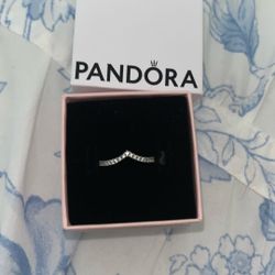 Pandora Ring