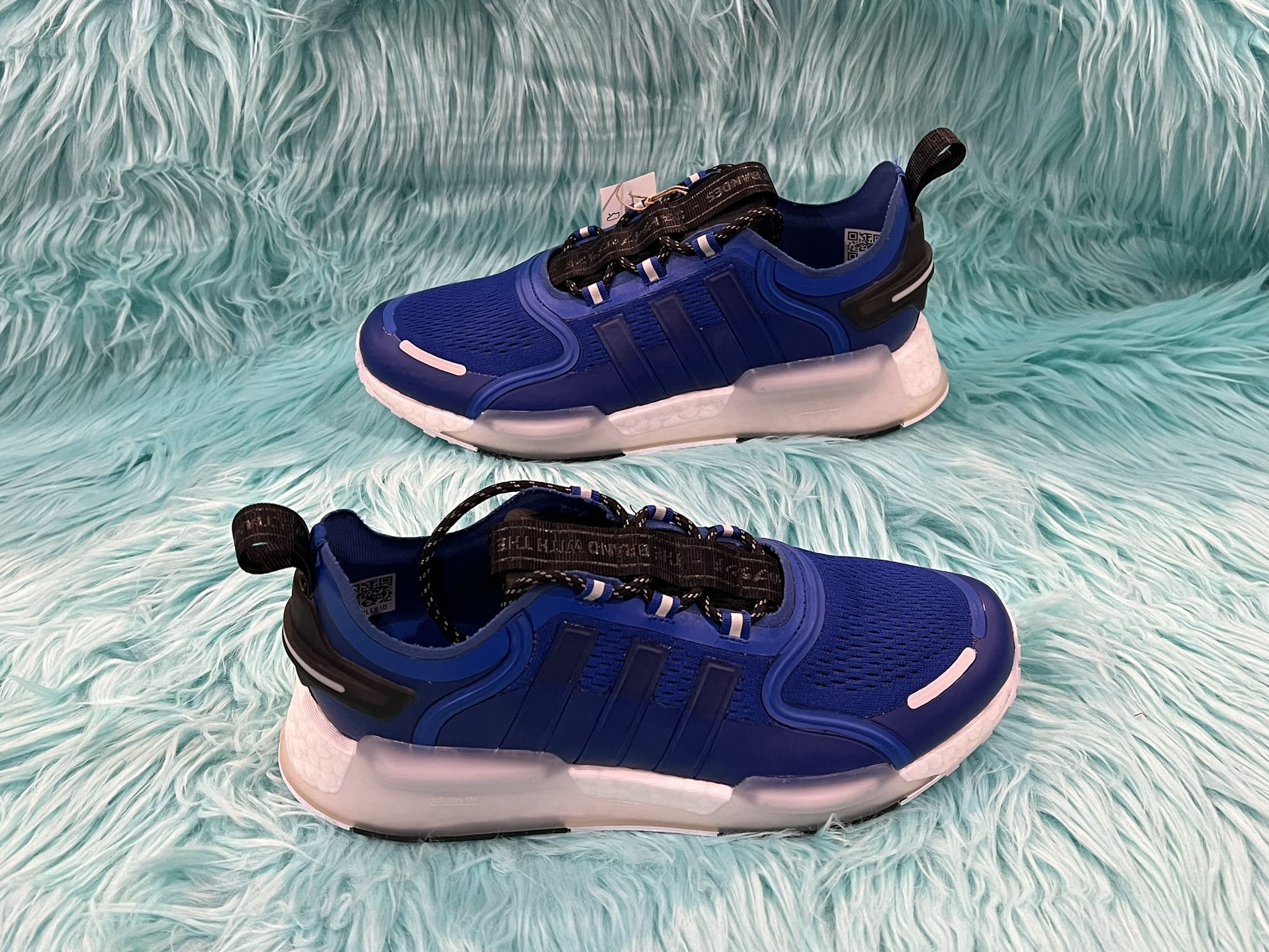 Adidas NMD V3 Men Sneakers