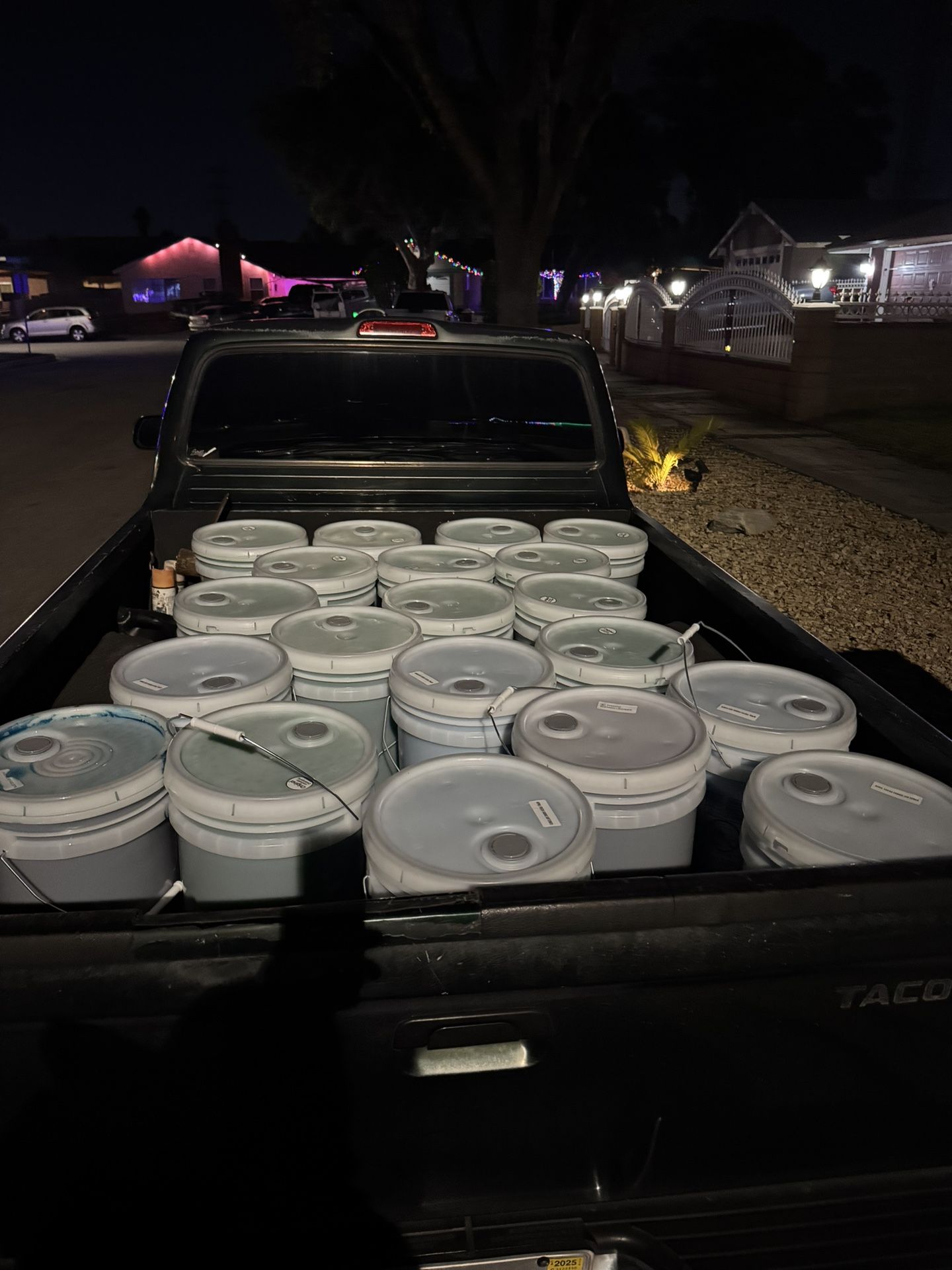 Laundry Soap 5 Gallon Buckets Any Kind.