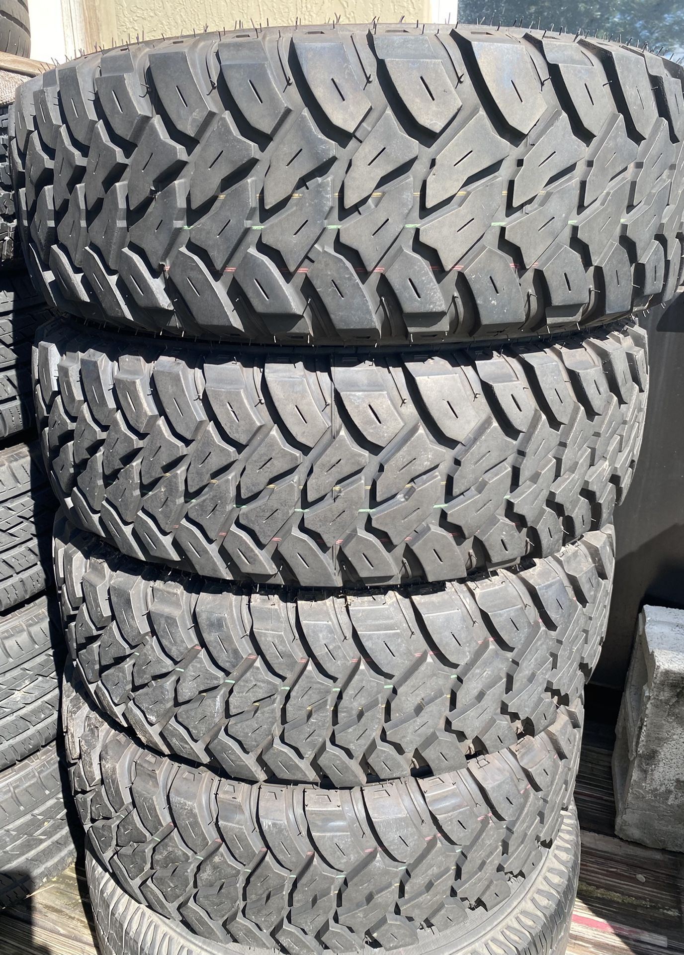 4x Klever m/t mud rugged off road tires truck Jeep Wrangler 255/75/17
