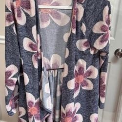 LulaRoe Nanette Cardigan Floral Pattern size Medium just $8 