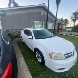 2012 DODGE AVENGER 