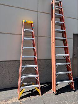 Ladders (set of 2)