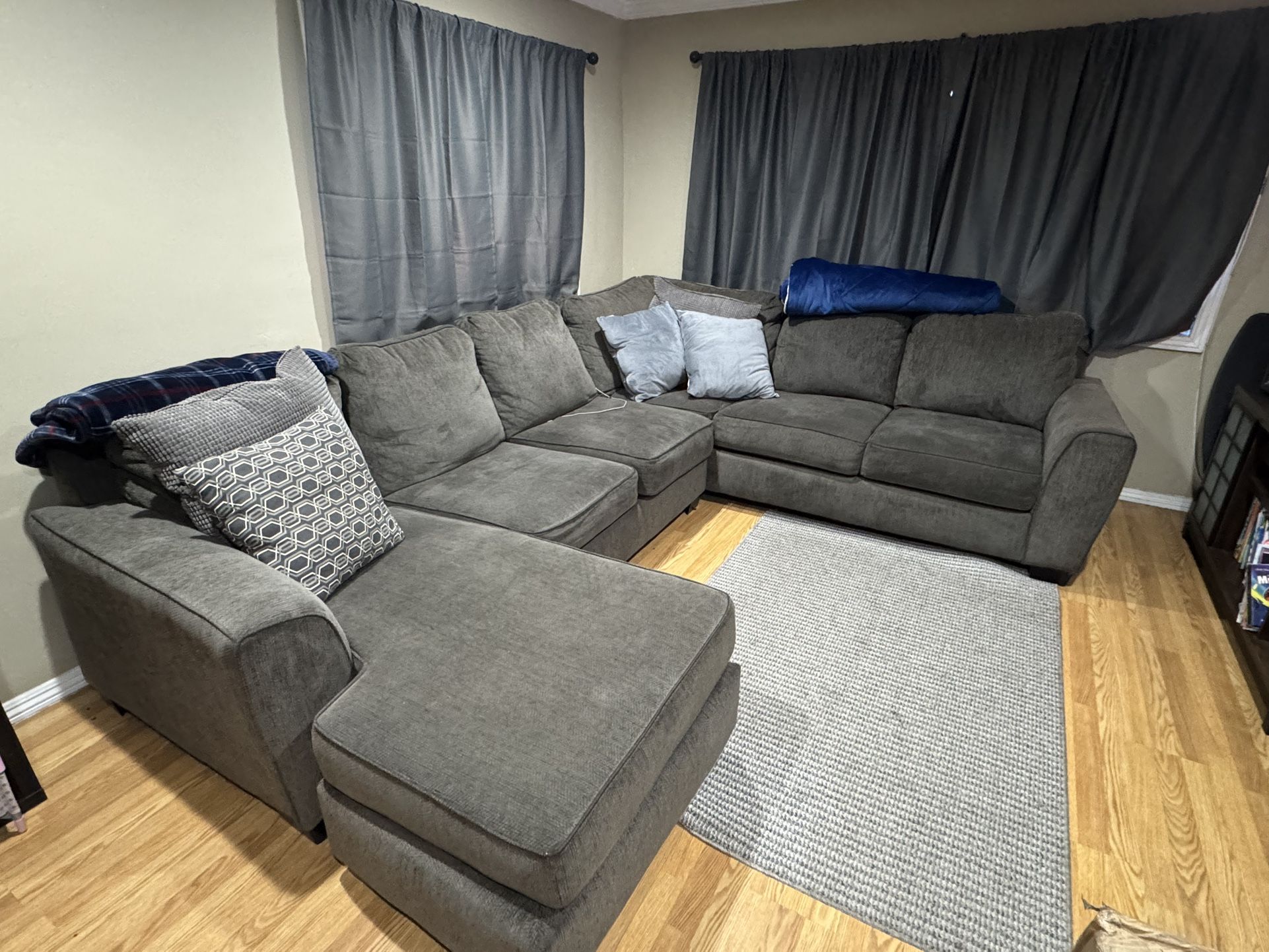 Sectional Couch