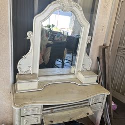 Free Bedroom Set