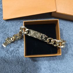 Gold Bracelet 