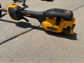 Dewalt 17 in trimmer 60v