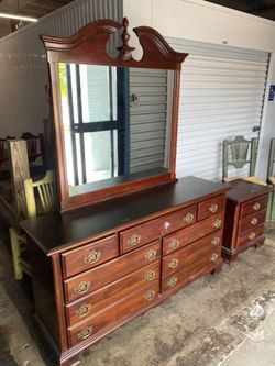DRESSER AND NIGHTSTAND 