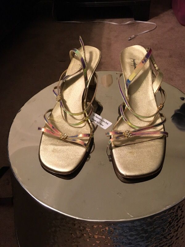 Pretty gold iridescent shoes
