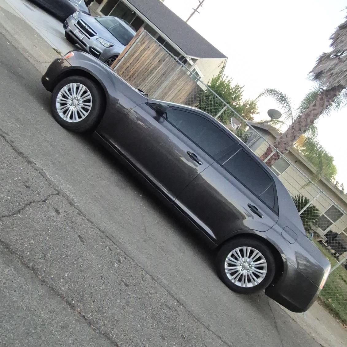 2014 Chrysler 300