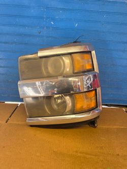 Silverado 2015 2016 2017 2018 2019 2020 2021 headlight