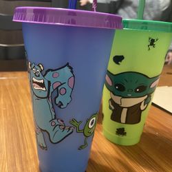 color changing cups yoda , stitch