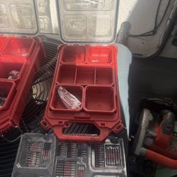 Milwaukee bit boxes