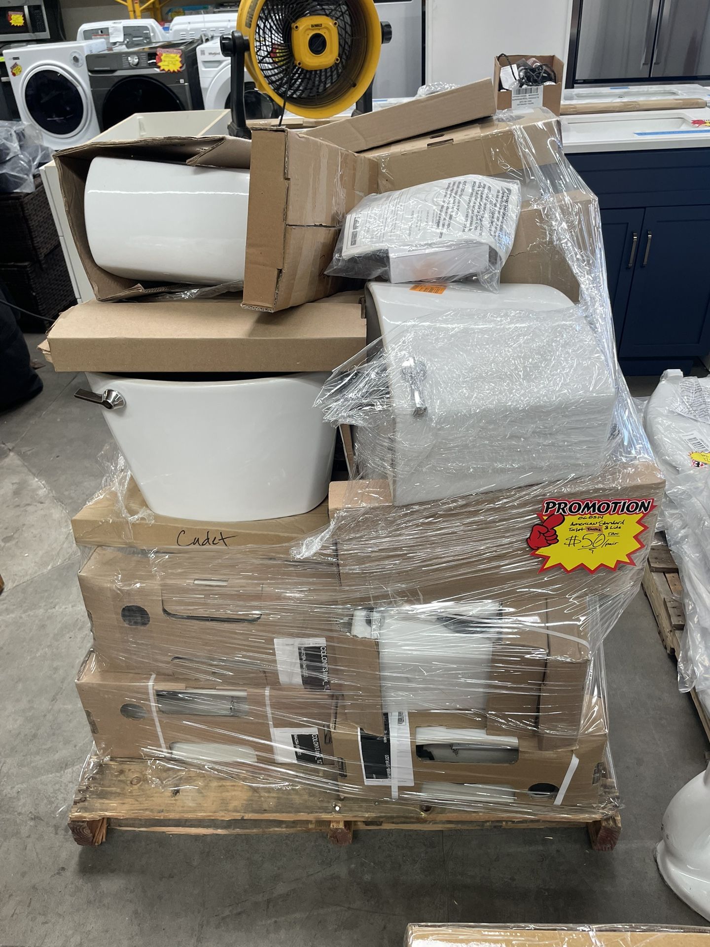 American Standard Toilet Tanks & Lids