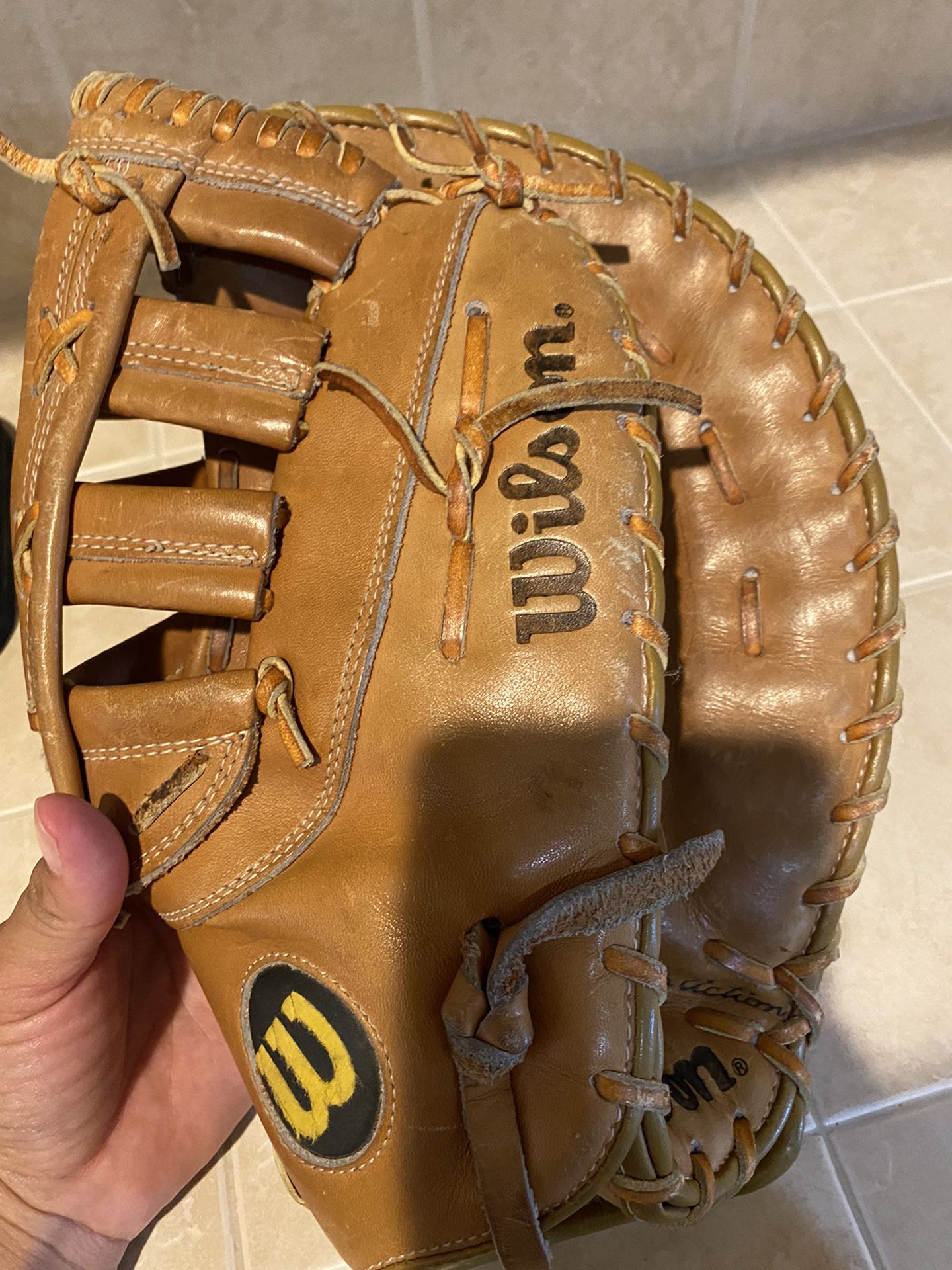 Wilson First Base Right Hand Glove