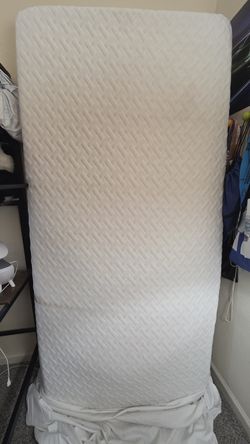 TWIN XL MATTRESS