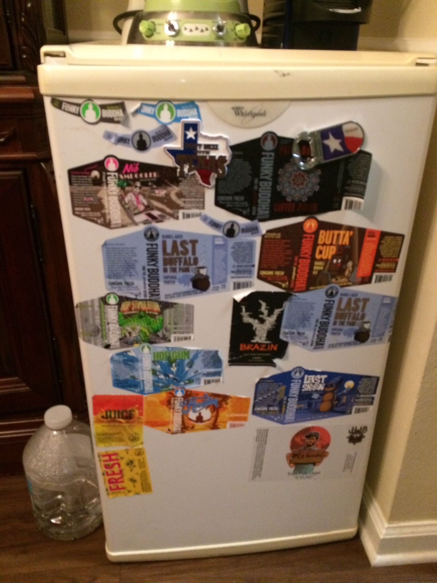 Whirlpool Mini fridge