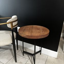 End Table Round 