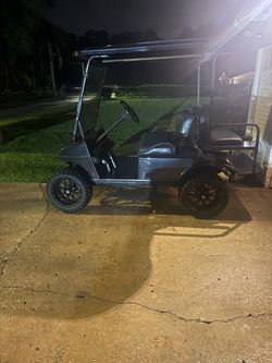 2000 club cart with new batteries and charger