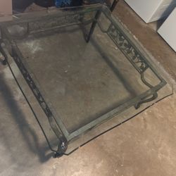 Glass Top Coffee Table In Great Condition 