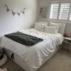 White Velvet Queen Size Bed Frame With Lift Top Storage