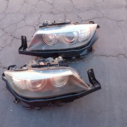 2009-2011 Bmw 328i (3 Series Sedan) Xenon Hid Complete Headlights With All The Accessories Oem. 