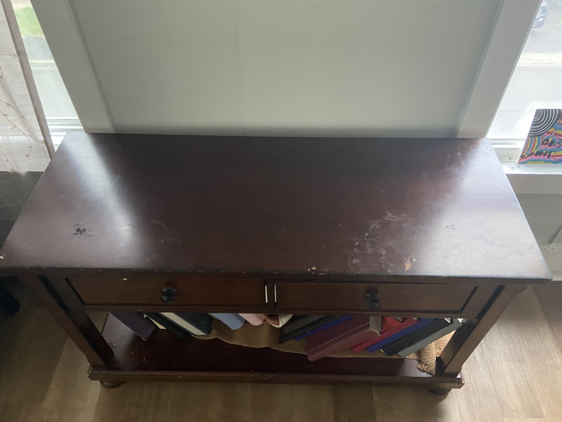 Cute Table ! Or Tv Stand ! 