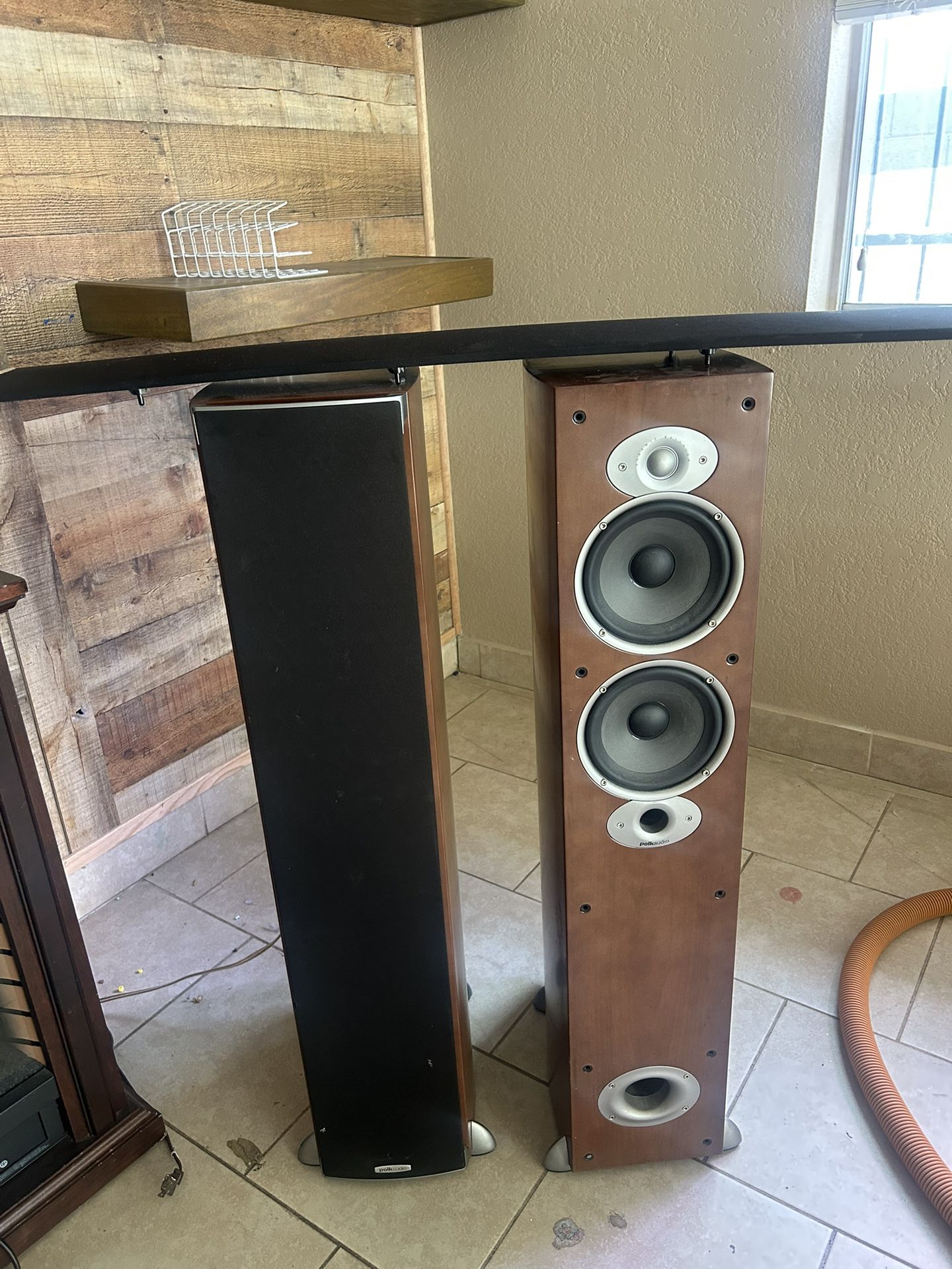 Polk Rti A5 Floor Speakers