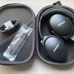 Bose Quietcomfort 45 Wireless Noise Canceling Headphones 
