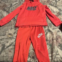 Boys Nike Outfit 4t