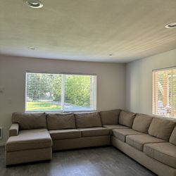 Sectional couch