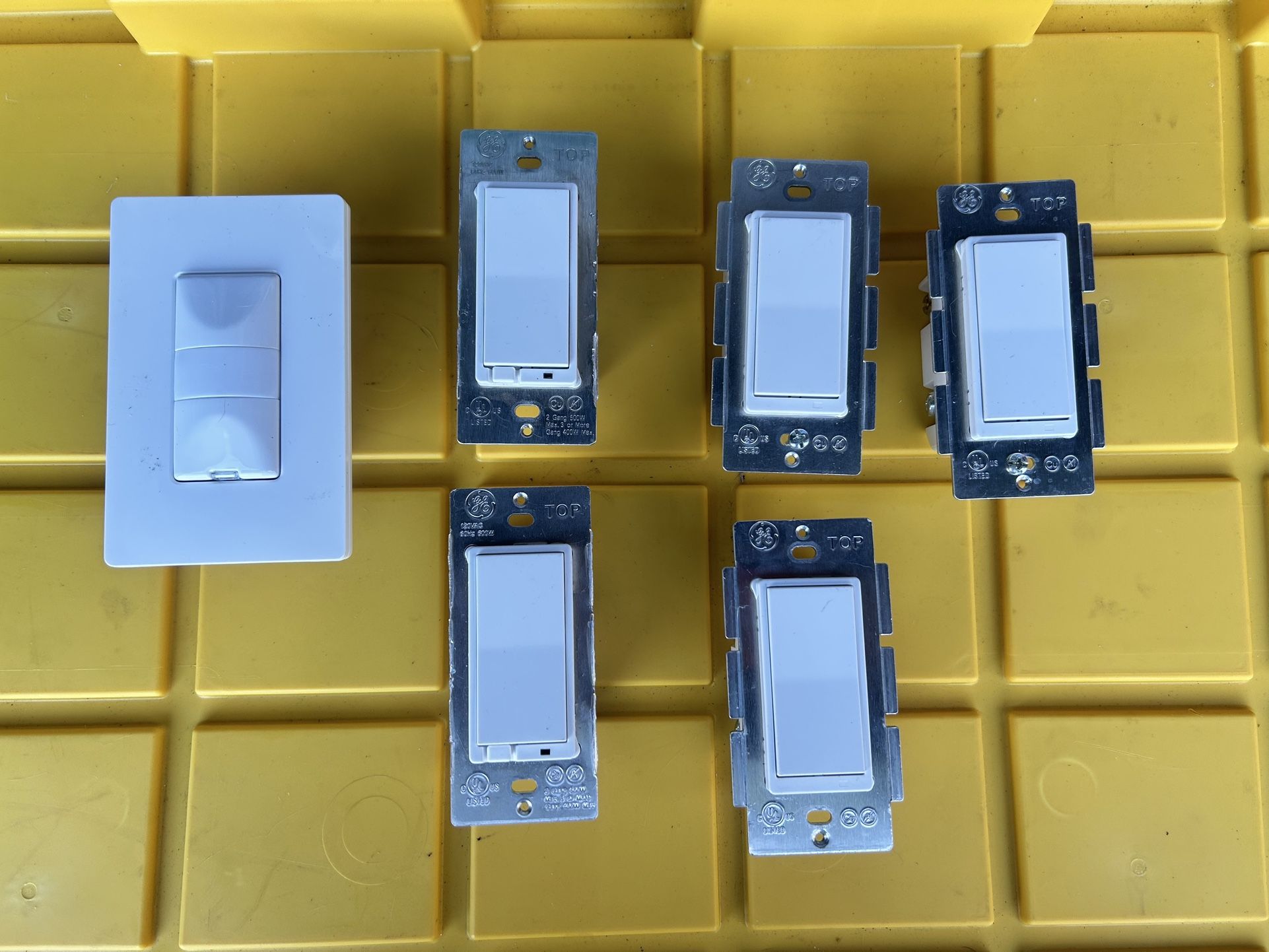 GE Jasco Z-Wave Smart Wall Switches