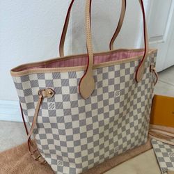 Louis Vuitton Neverfull MM