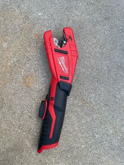 Milwaukee M12 12V Lithium-Ion Cordless Copper Tubing Cutter (Tool-Only)