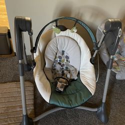 Baby swing 