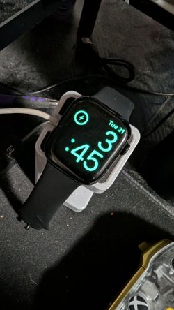 Apple watch Series 11 (GPS+ Cellular)