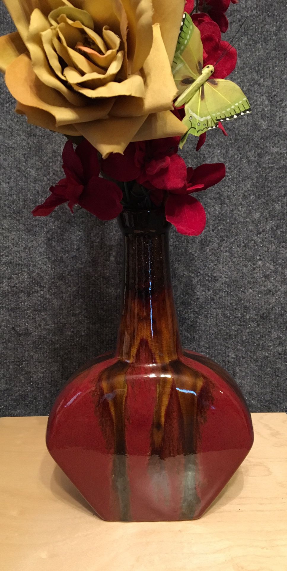 Stonebriar Collection Large Ceramic Red Vase.