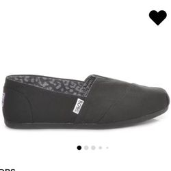 WOMEN’S SHOES SIZE 9.5