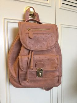 Fashionable backpack 🎒 Very nice style 🌸🛍