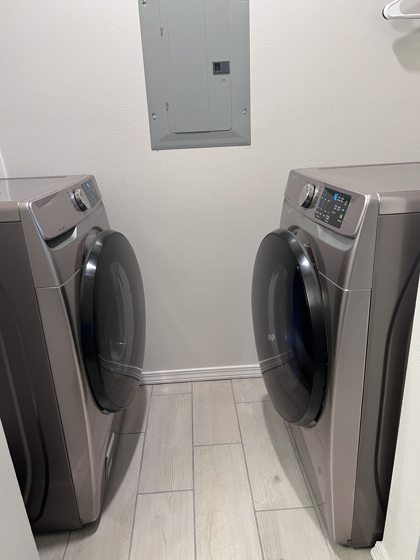 Washer and Dryer samsung