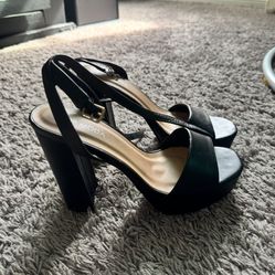 Top Moda Black Strap Heels