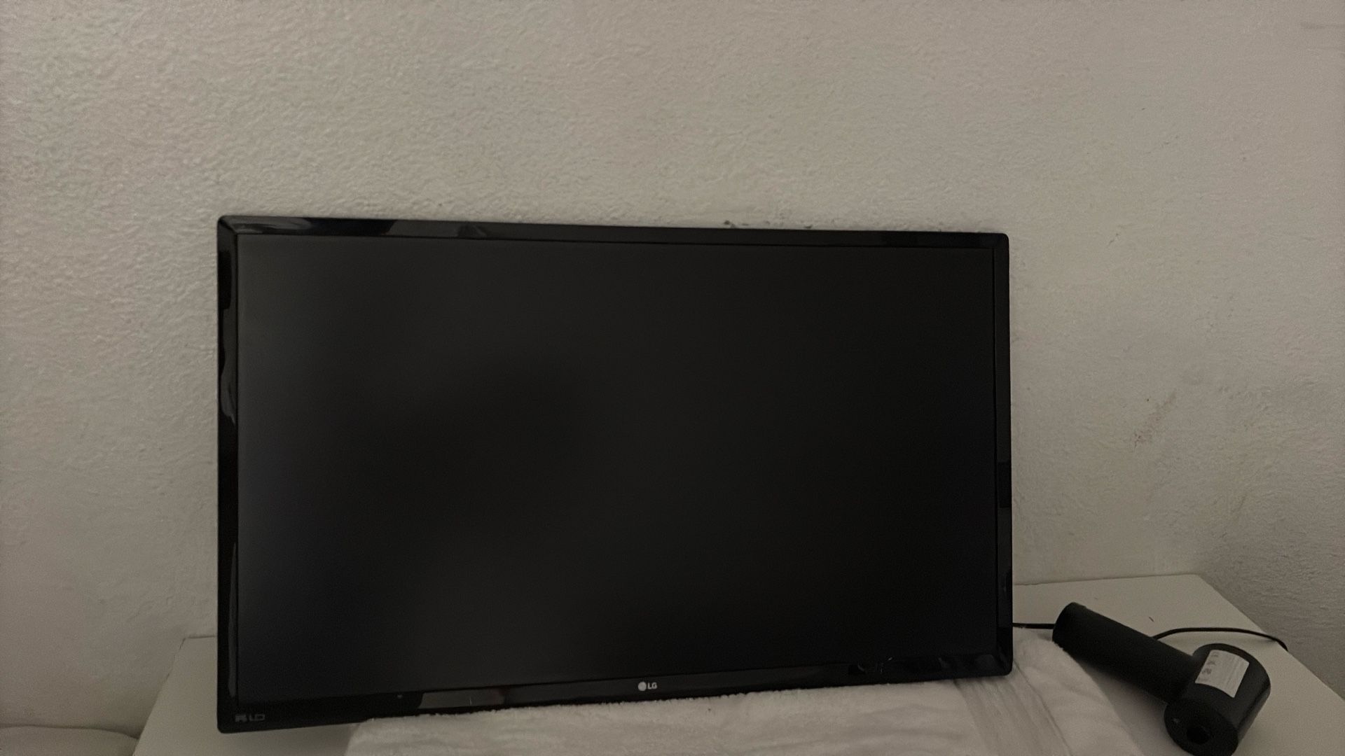 LG Monitor 