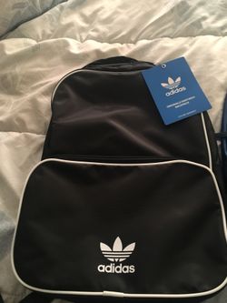 Back pack new adidas regular size
