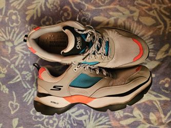 Mens Sketchers one size 12 $15