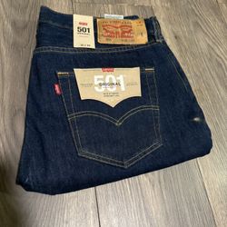 50$ Mens Levis Jeans (With Tags)