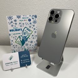 iPhone 15 Pro Max 256gb Unlocked 89% 🔋 Health 8/10 Excellent Condition 